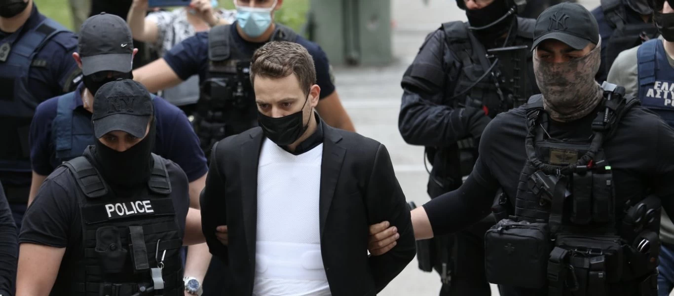 «Ο πιλότος σκότωσε την Καρολάιν για να της κλείσει το στόμα»! - «Βόμβα» από τον αντιστράτηγο ε.α. Α.Κασιμάτη (βίντεο)